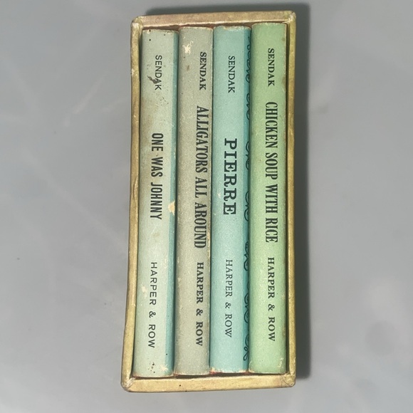 Nutshell Library by Maurice Sendak 4 Books - Picture 2 of 8